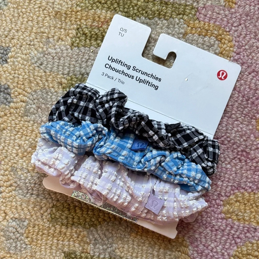 Unique Colorway! Lululemon NWT Uplifting Scrunchies SET OF 3